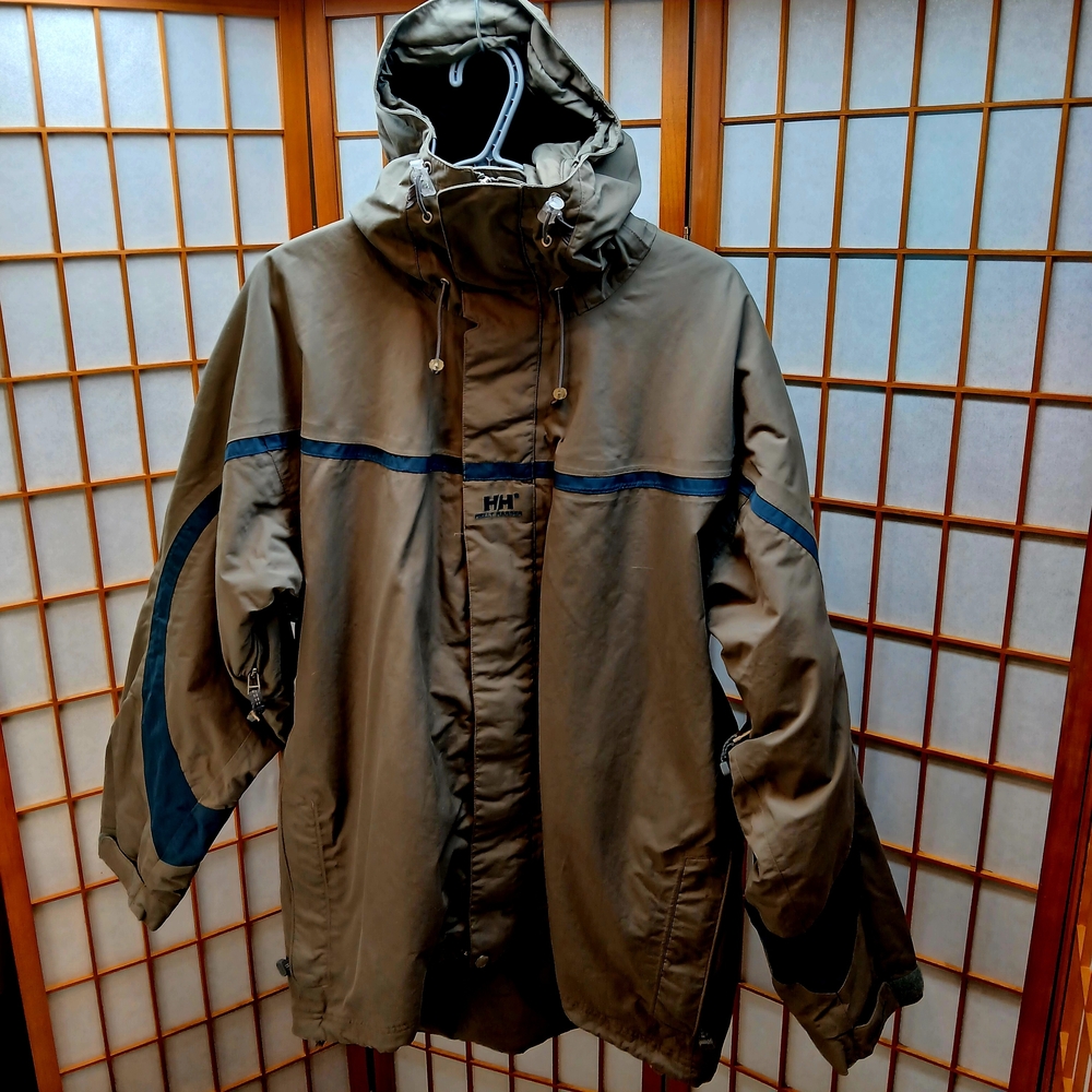 Helly Hansen Men's Beige Jacket with Navy Details